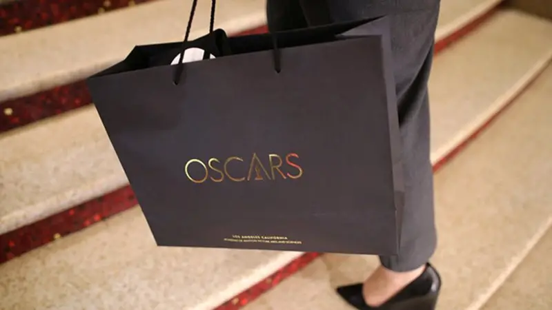 12 Cosas que hay dentro de la ‘Bolsa de los Oscar’ que le regalan a todos los nominados