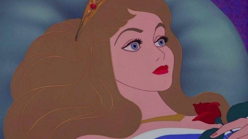 11 Cosas perturbadoras del libro de “La Bella Durmiente” que Disney tuvo que ocultar a toda costa