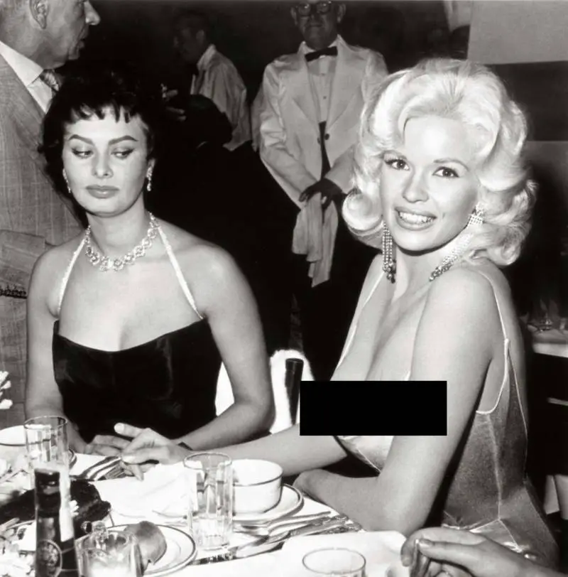 ¿Qué pasó en la famosa foto donde Sophia Loren miró con odio a Jayne Mansfield? [10 Curiosidades]
