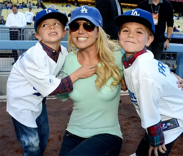 ¿Qué pasó con los hijos de Britney Spears, y por qué no quieren verla?