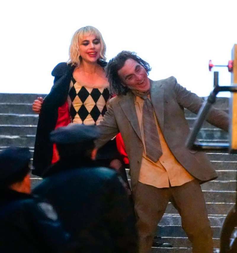 8 Fotos filtradas de “Joker: Folie a Deux” que muestran el talento de Lady Gaga y Joaquin Phoenix