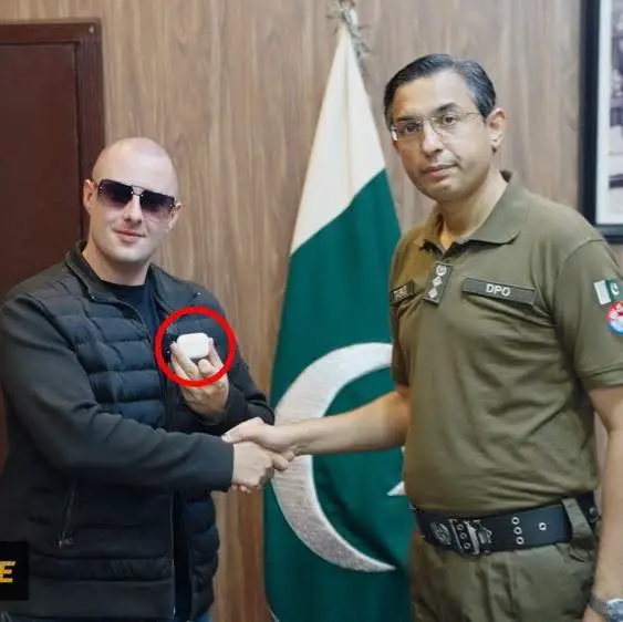 6 Datos de la ‘Polémica del Youtuber’ que viajó a Pakistán a recuperar sus airpods robados