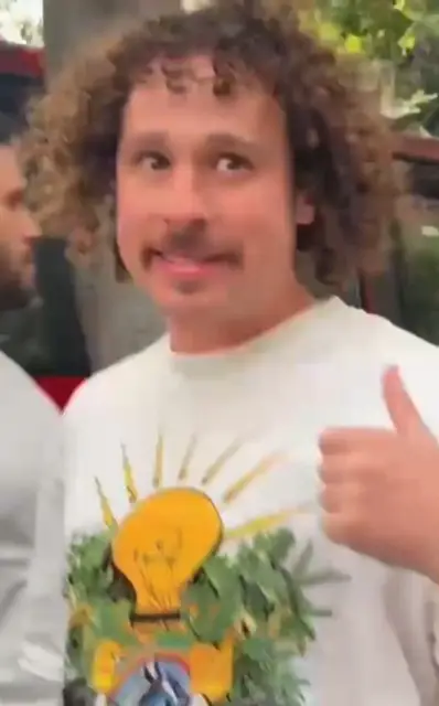 6 Detalles del ‘Ataque a Luisito Comunica’ en la Marcha Anti-Gentrificación