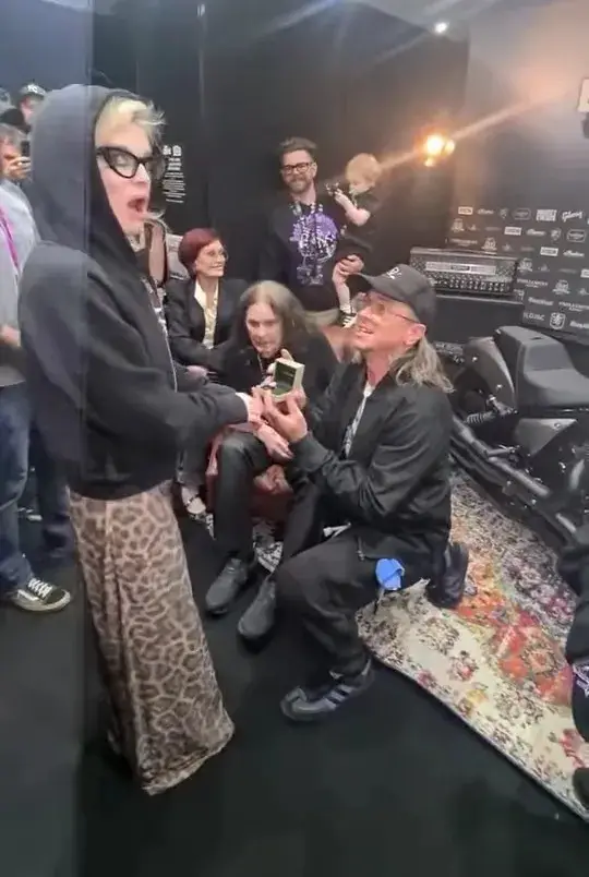 5.  Alcanzó a ver a su hija comprometida