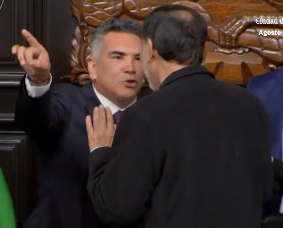 5. Se amenazaron de muerte