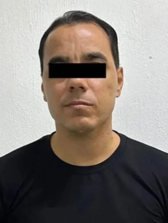 4. El exfutbolista "se acogió al silencio"