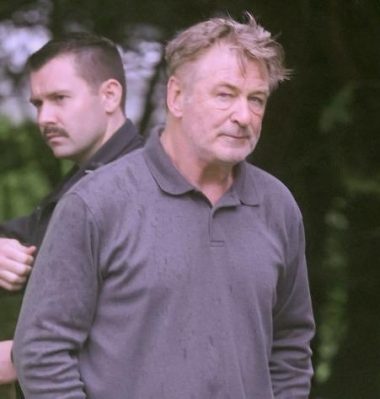 6 Datos del ‘Video Filtrado’ que desmintió a Alec Baldwin tras culpar a camionero por su choque