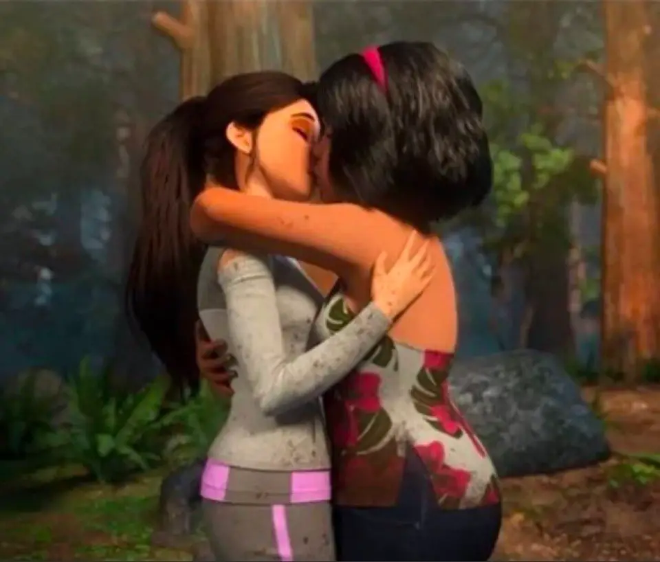 4. El beso lésbico en Jurassic World