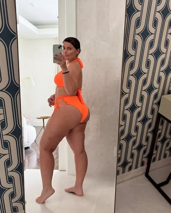 6. Pidió a sus fans ser "neutrales con el cuerpo"