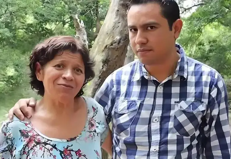 7. La policía lo sigue buscando después de 1 año