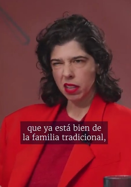 1. Dijo que hay que "abolir la familia tradicional"