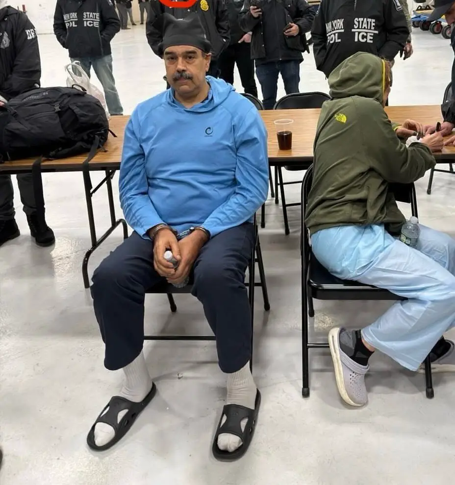 1. Un infiltrado de su círculo más cercano "lo vendió"