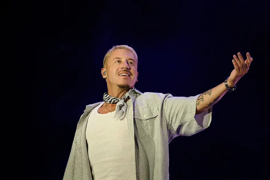 5. Hetfield estaba criticando a Macklemore